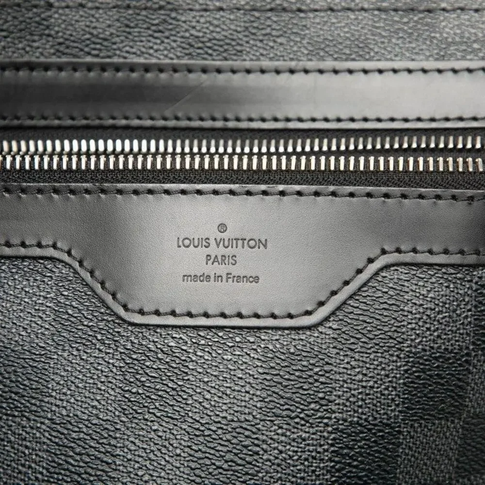 Louis Vuitton Damier Graphite Daniel MM Shoulder Bag Black